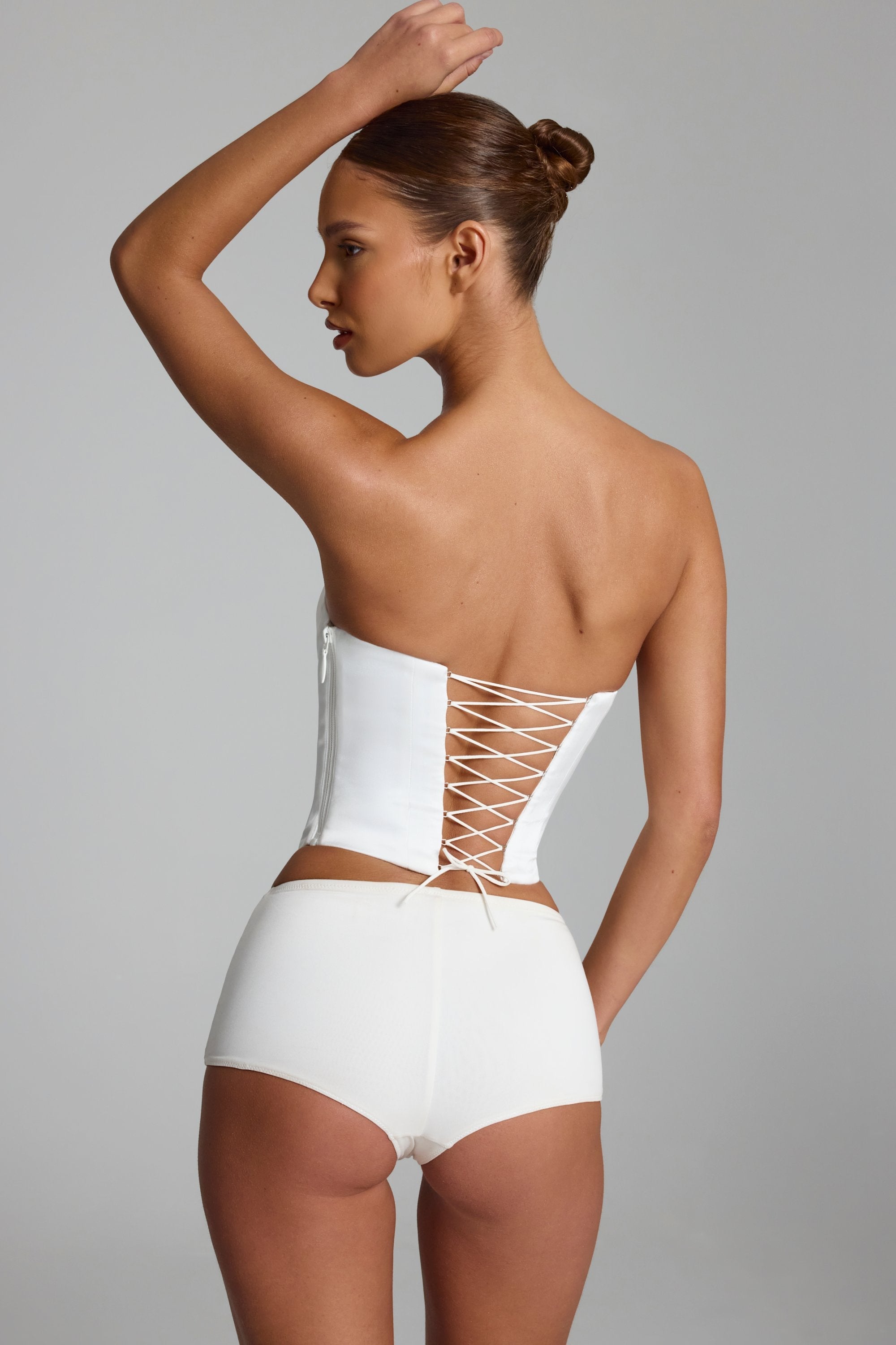Slinky Jersey Low-Rise Hotpants in White
