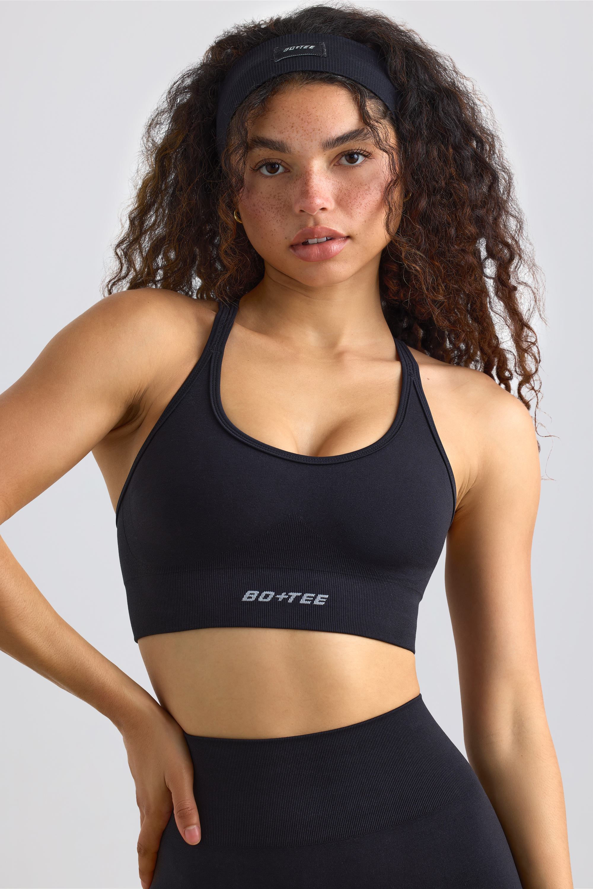Strappy Define Luxe Sports Bra in Black