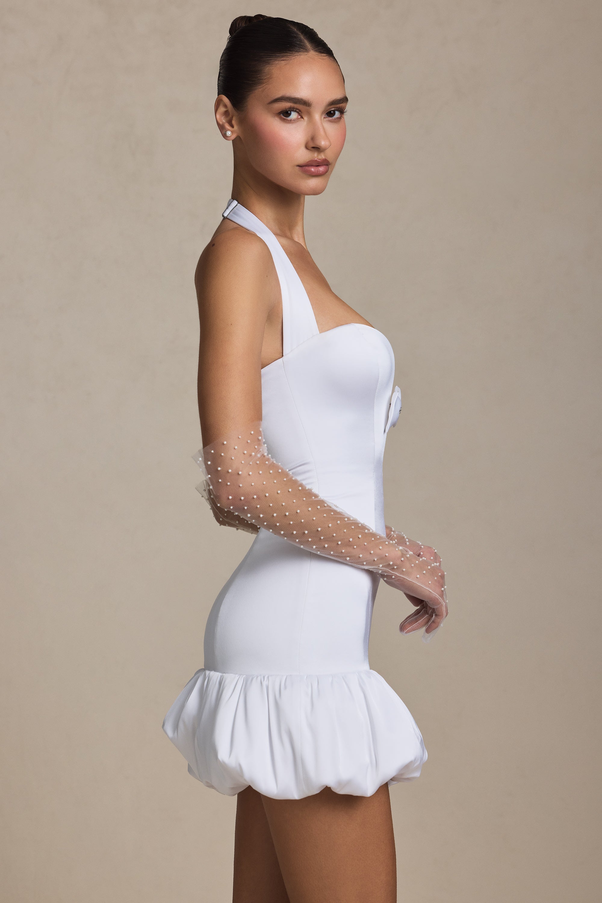 Bow-Detail Halterneck Bubble Hem Mini Dress in White